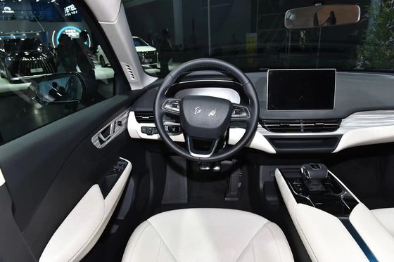 Benzine ou carburant électrique 2024 Hongqi Eqm5 voiture Noir couleur Ventilation efficace du siège