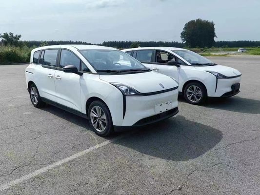 2023 Voiture FAW Pentium Nat Blanc Véhicule polyvalent essence ou électrique