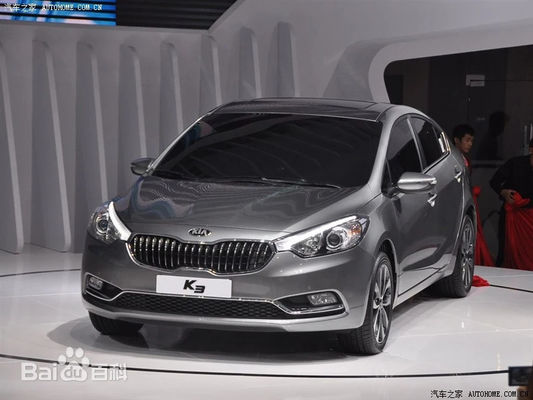 K3 Kia Subcompact voiture 4 portes berline avec écran tactile haute résolution