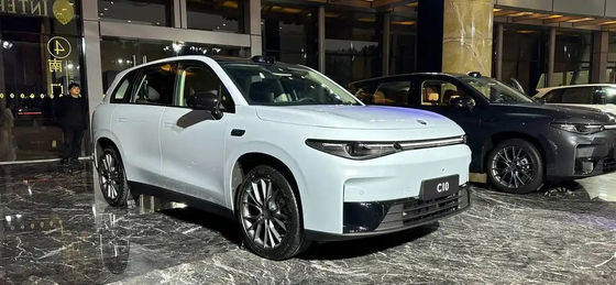 SUV de famille électrique.