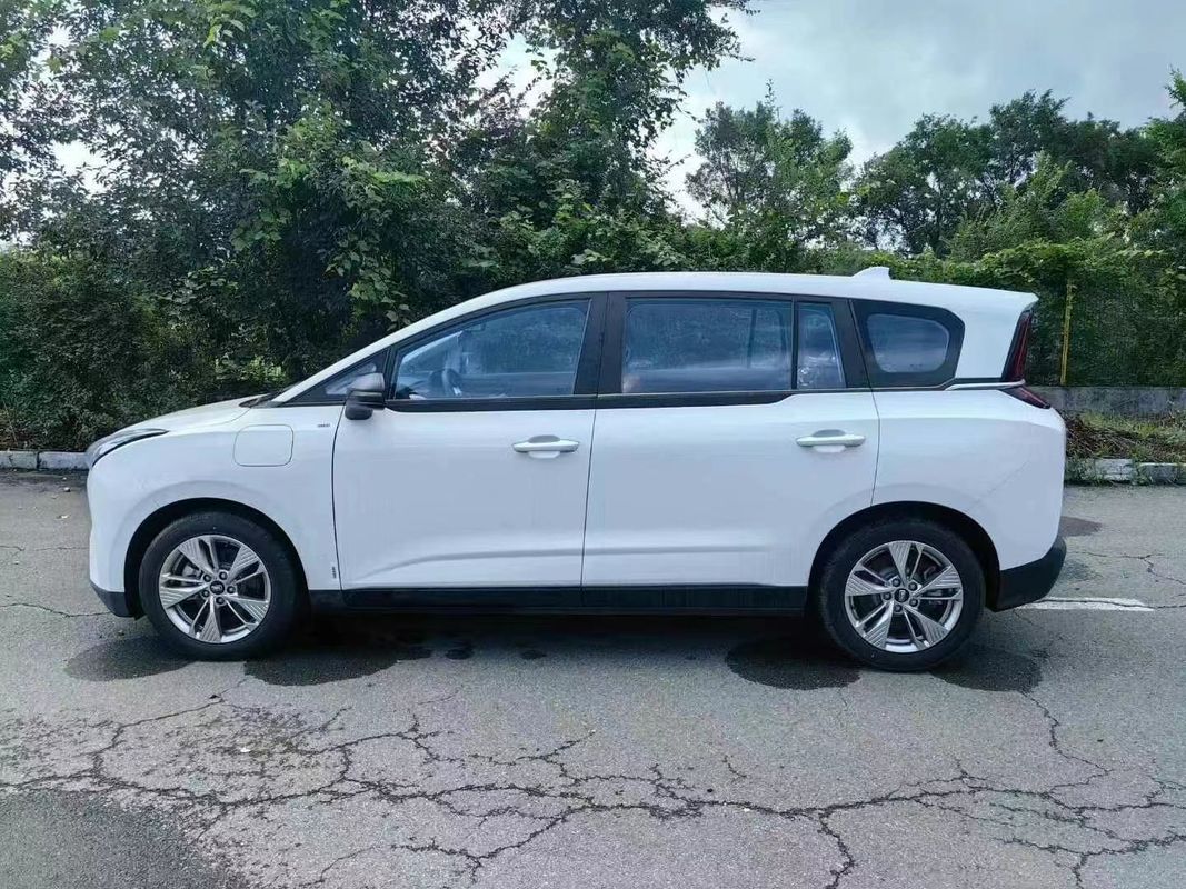 Couleur blanche confortable 2023 FAW Pentium Nat Nouvelle voiture électrique
